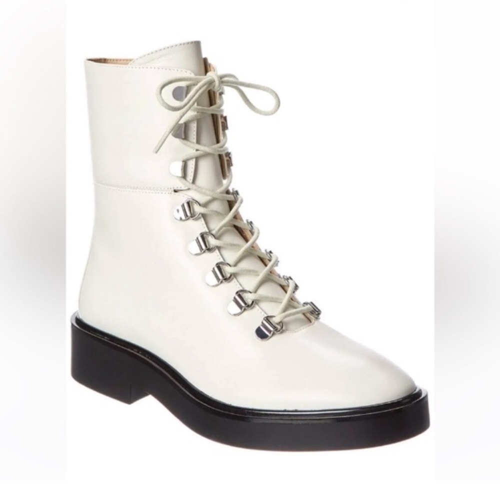 NWT Stuart Weitzman Zadie White combat boots size 8.5/39